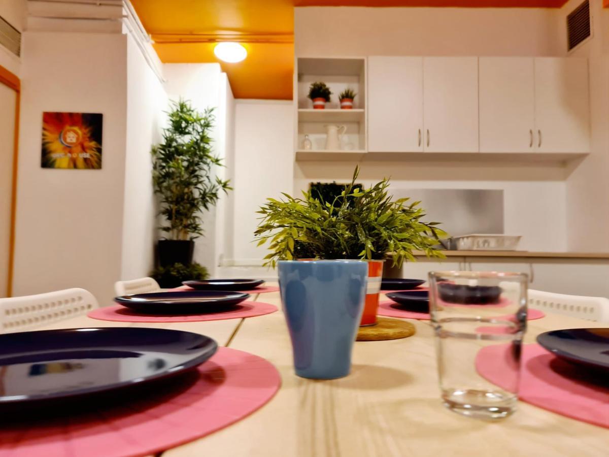 Arc House Gracia Vandrehjem Barcelona Eksteriør billede