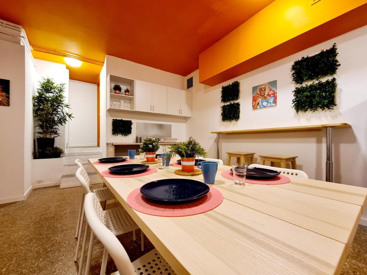 Arc House Gracia Vandrehjem Barcelona Eksteriør billede